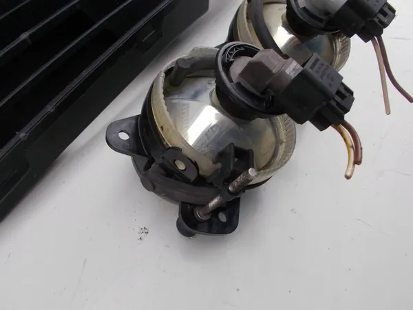 Copertura Griglia Paraurti VW Polo 9N3 Destra image 7