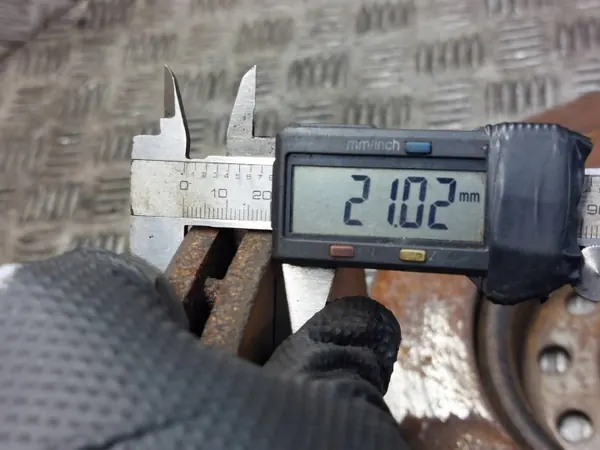 Discos, pastillas, pinzas freno delantero SEAT LEON II 1.9 TDI image 5