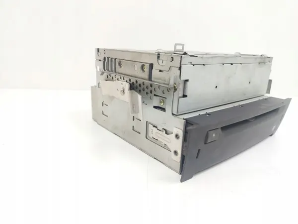 2004 Saab 9-3 Ver2 Changeur CD/DVD YS3729 image 5