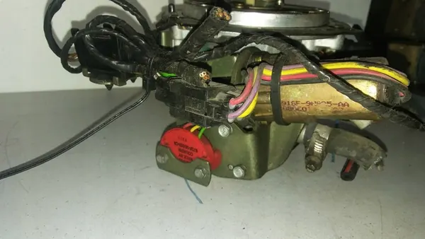 Injection Monopoint Ford 1.3 94CFM9D2 image 2