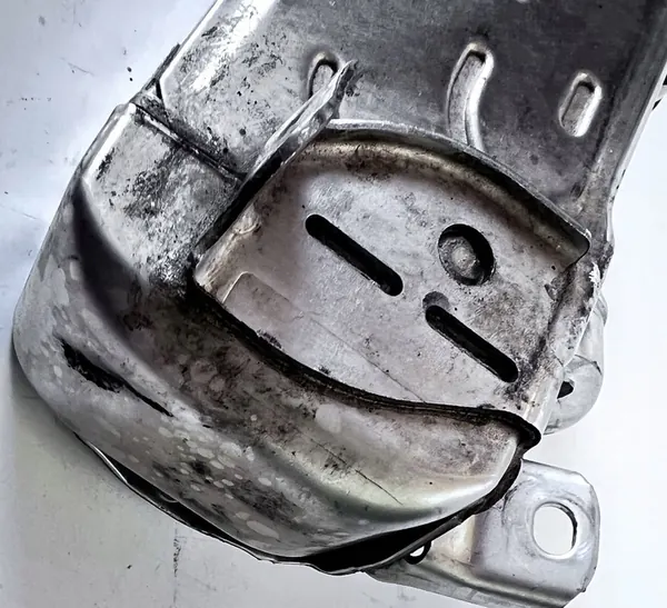 Enfriador EGR MERCEDES-BENZ VITO (W639) A6511400275 image 3