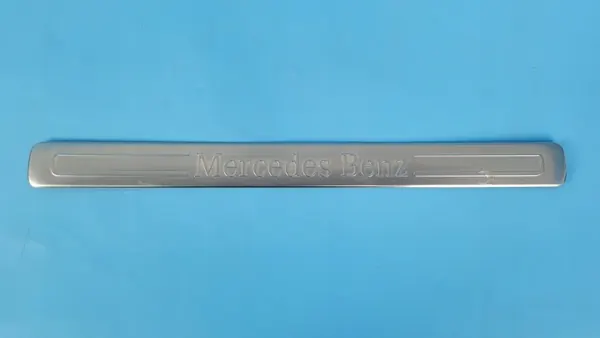 Mercedes EQE W295 Kynnyspeite OEM A2976801400 image 2
