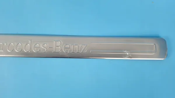Mercedes EQE W295 Kynnyspeite OEM A2976801400 image 3