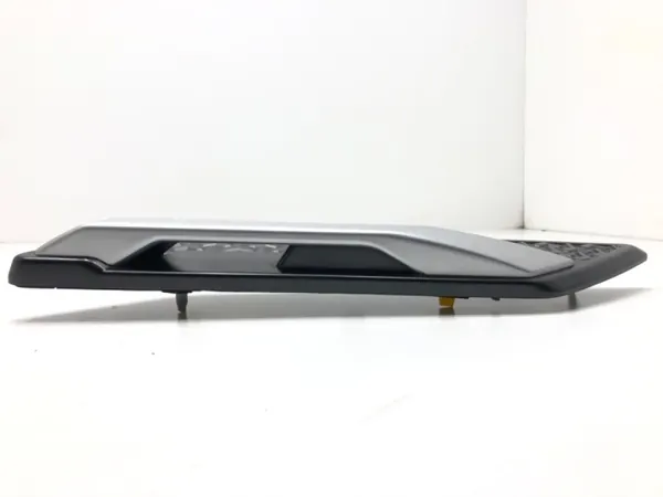 Rechte Motorhaubenleiste OEM 79480-41010 für SsangYong Torres image 3