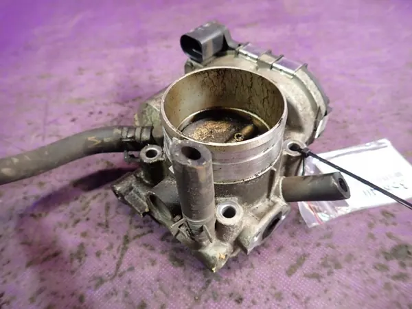 AUDI A3 8L 00-03 1.8 Corpo de Borboleta 06A133062L image 4