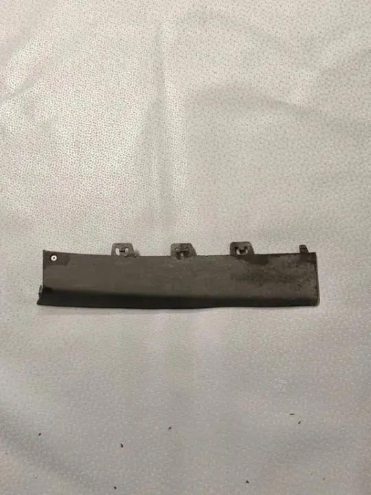 Faixa para-choques traseiro esquerdo AMG Mercedes W213 OEM A2138857302 image 2