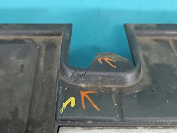 Audi A4 B7 Grill 2004-2008 image 2