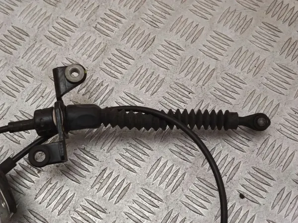 Cable cambio marchas KIA Sportage 2018 OEM 46790F1300 image 5