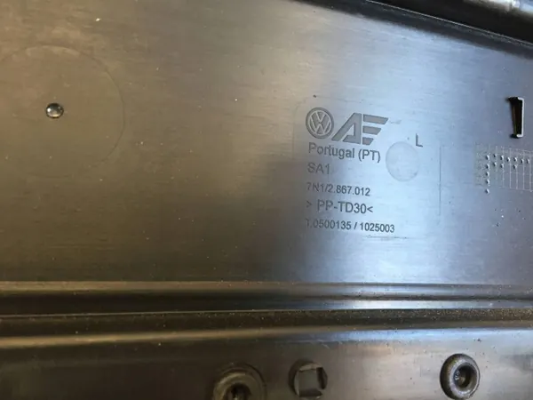 Vordere Linke Türverkleidung OEM 7N1286701 VW image 5