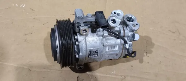 Compresor de Aire Acondicionado Mercedes E-Class W213 2.0 CGI A0008300302 image 3