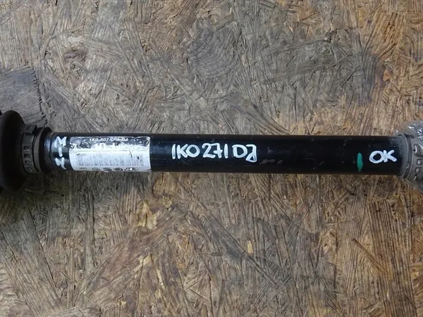 AUDI A3 8P LIFT GOLF VI 1.6 8V Vänster Främre Halvaxel image 3