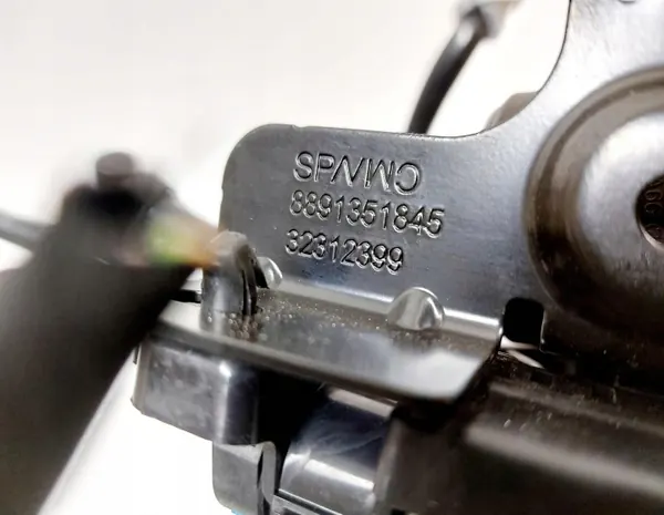 Volvo brandstofleidingklep OEM 32139802 voor XC40/60/90 image 5
