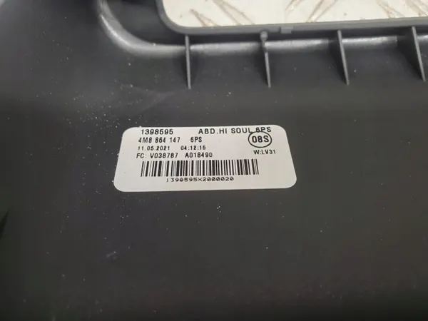 Audi Q8 Heck-Konsolenelement OEM 4M8863440 image 5