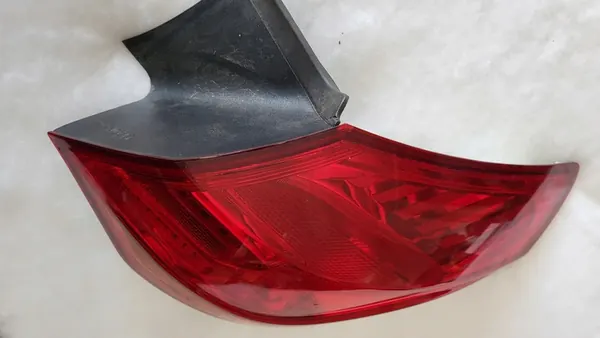 OPEL ASTRA J Bakljus Höger, 5 Dörrar, HB, OEM image 3