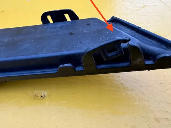 Griglia paraurti anteriore BMW 51117255365 image 9