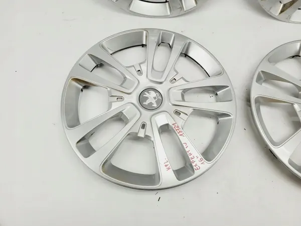 16" pyöränkansisarja OEM 9814572177 Peugeot Expert image 6