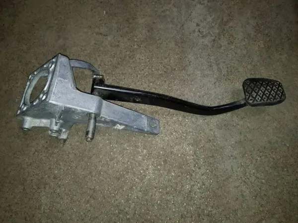 BMW Gasreglage OEM 1161963 för 5 TOURING image 3