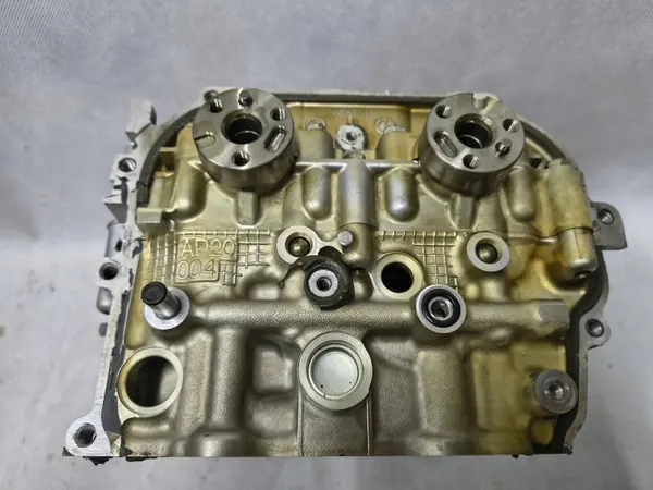 Culata Derecha Motor Subaru FB20 OEM 11039AC610 image 3