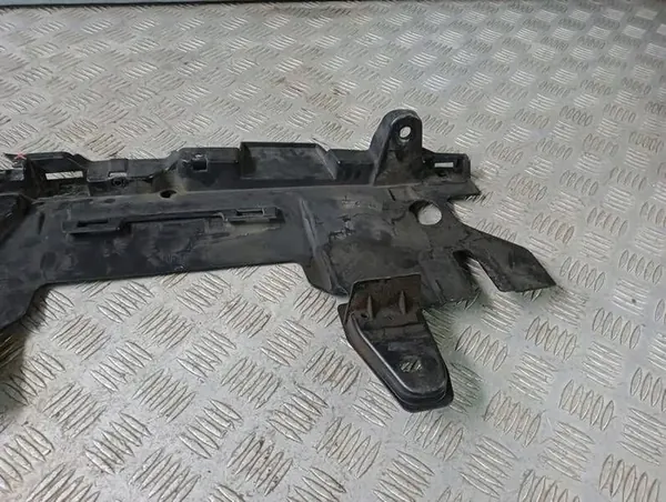 M35 VW TOUAREG III Front Upper Shield 760853819D image 6