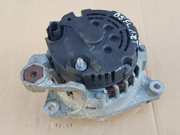 Vaihtovirtageneraattori 90A / VW Passat B5 1.6 ALZ - 1.8 T AWT - 2.0 AZM image 10