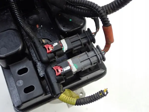 Tesla Model Y Motor OEM GE80221R11 Gebraucht image 9