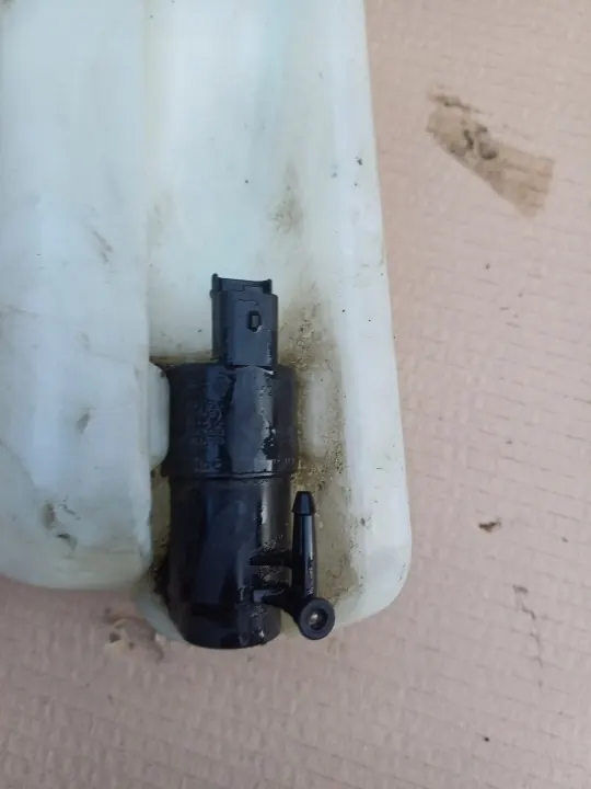 Spolarbehållare OEM 8200431474 för Renault Kangoo II image 6