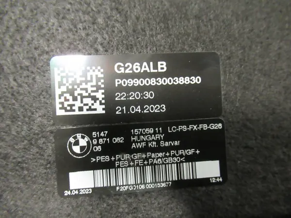 Étagre de coffre BMW G26 OEM 9871082 - État utilisé image 3
