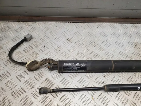 Bakluckdämpare Jeep Grand Cherokee 2015 image 6