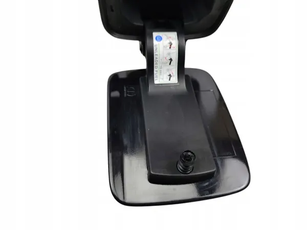 Jeep Renegade polttoainelukko OEM 876 (2014-2018) image 6