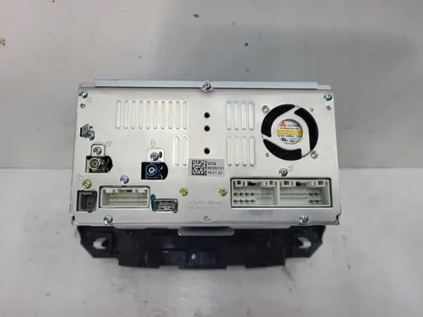 Hyundai Tucson II/III 16r Radio Navigaatio OEM 96560-D70104X image 6