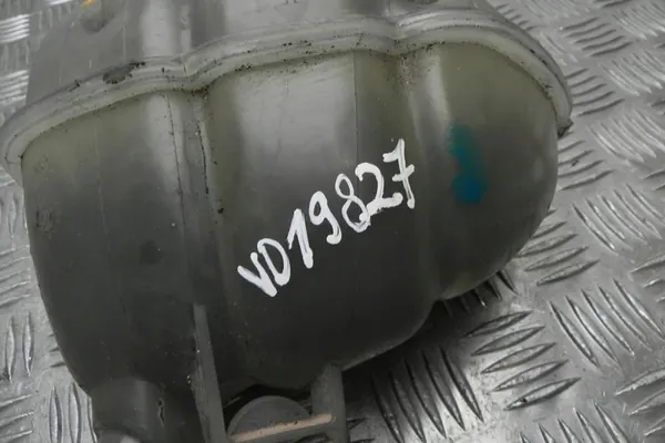 Koelvloeistof expansietank SAAB 9-5 90499749 image 2