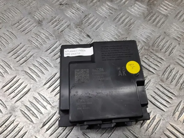 Unidad de Control Cadillac CTS OEM 13592206 - Usado image 5