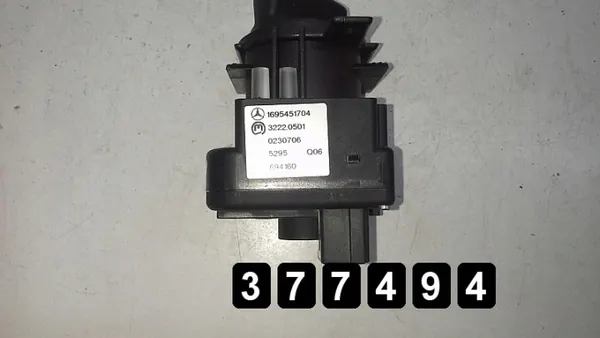 Interruptor Mercedes OEM AM-377494 para Clase A 2005 image 4