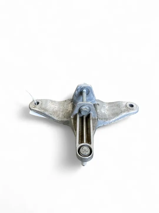 Porsche 911 991 2018 Framdifferentialfäste OEM 99137534303 image 2