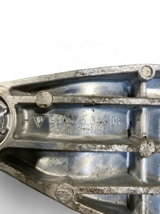 Porsche 911 991 2018 Framdifferentialfäste OEM 99137534303 image 10