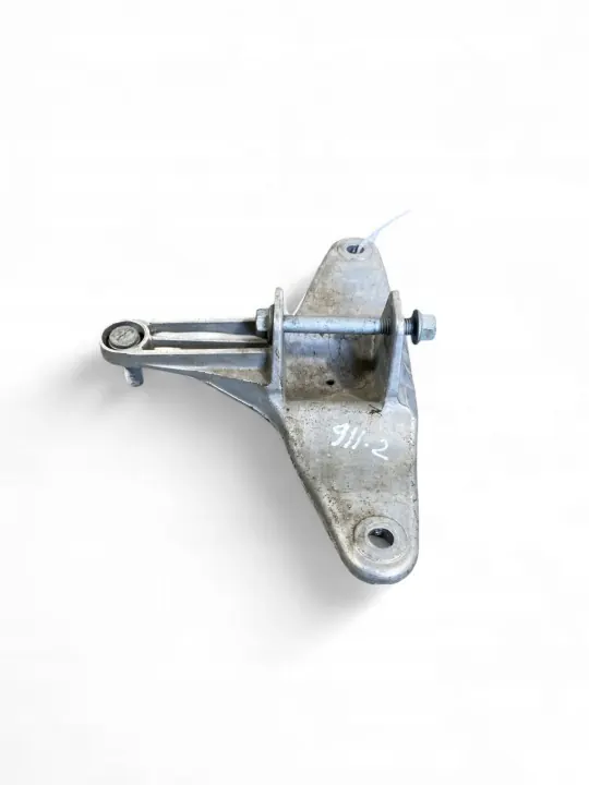 Porsche 911 991 2018 Framdifferentialfäste OEM 99137534303 image 6