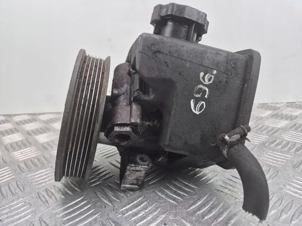Ohjauspumppu Sprinter 906 OEM A0034667201 Mercedes image 2