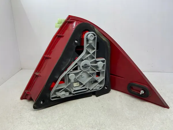 Linker achterlamp Mercedes C-Klasse W203 2.2 CDI A2038201964 image 8