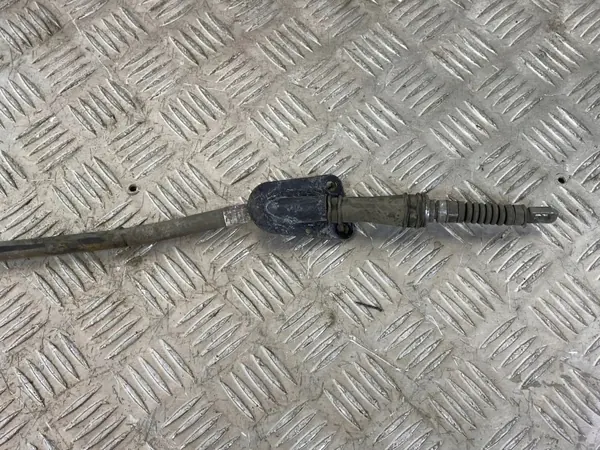 Câble de déverrouillage frein à main OEM FOB33060 Kia Sorento image 3