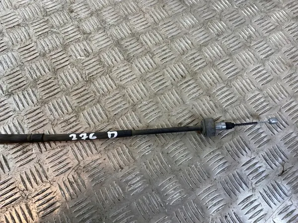 Câble de déverrouillage frein à main OEM FOB33060 Kia Sorento image 4