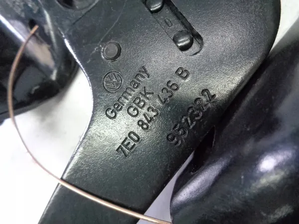 Rolos de porta deslizante direita VW Transporter T6 2.0 TDI image 3