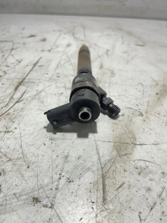 Inyector Volvo V70 2007 OEM 307502832504 image 2