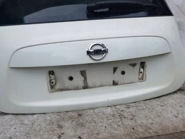 Nissan Juke F15 Baklucka OEM KLAPA BAGAŻNIKA TYŁ image 9