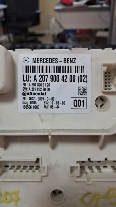 Módulo techo Mercedes-Benz A2079004200 - Usado image 4