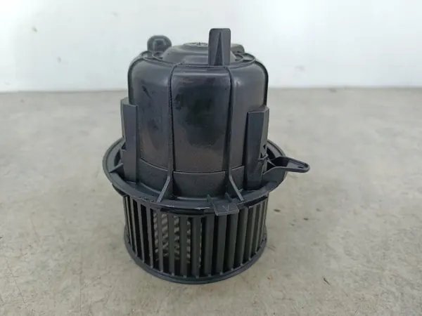 Blästerfläkt OEM T4054001 BEHR Citroen DS3 1.6 THP image 3