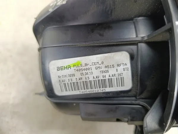 Blästerfläkt OEM T4054001 BEHR Citroen DS3 1.6 THP image 5