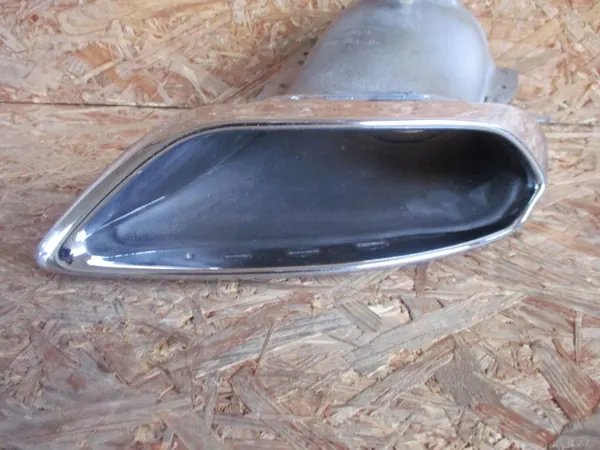 Ford OE DS73-17G771-BB Embout d'échappement - Occasion image 4