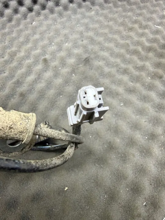 Capteur ABS Avant Droit Subaru image 3