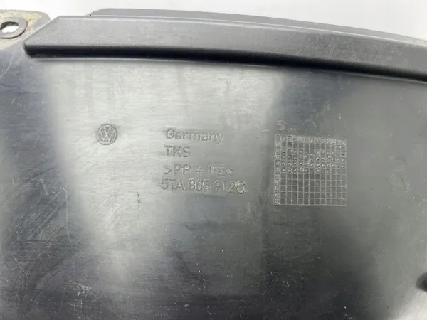 VW Touran II voor rechter wielkast OEM 5TA805912C image 6