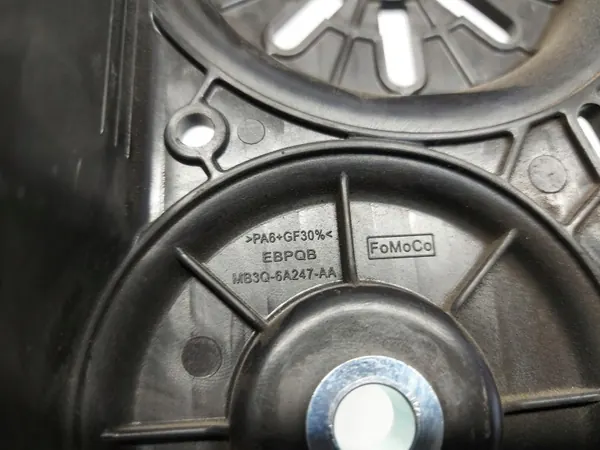 Ford Ranger VI Generatorremsskydd OEM MB3Q-6A247-AA image 3